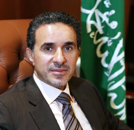 Saudi Ambassador to Australia Meets Businessmen