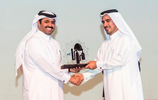 HE Dr. Al-Sada Honours Winners of the HSE Excellence Awards 2013