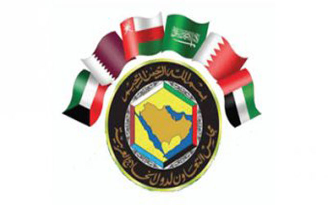 Official touts GCC mail services