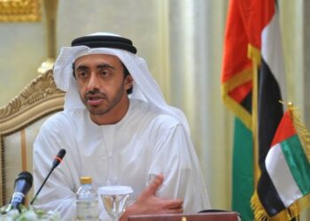 Abdullah bin Zayed meets Prime Minister of The Commonwealth of The Bahamas
