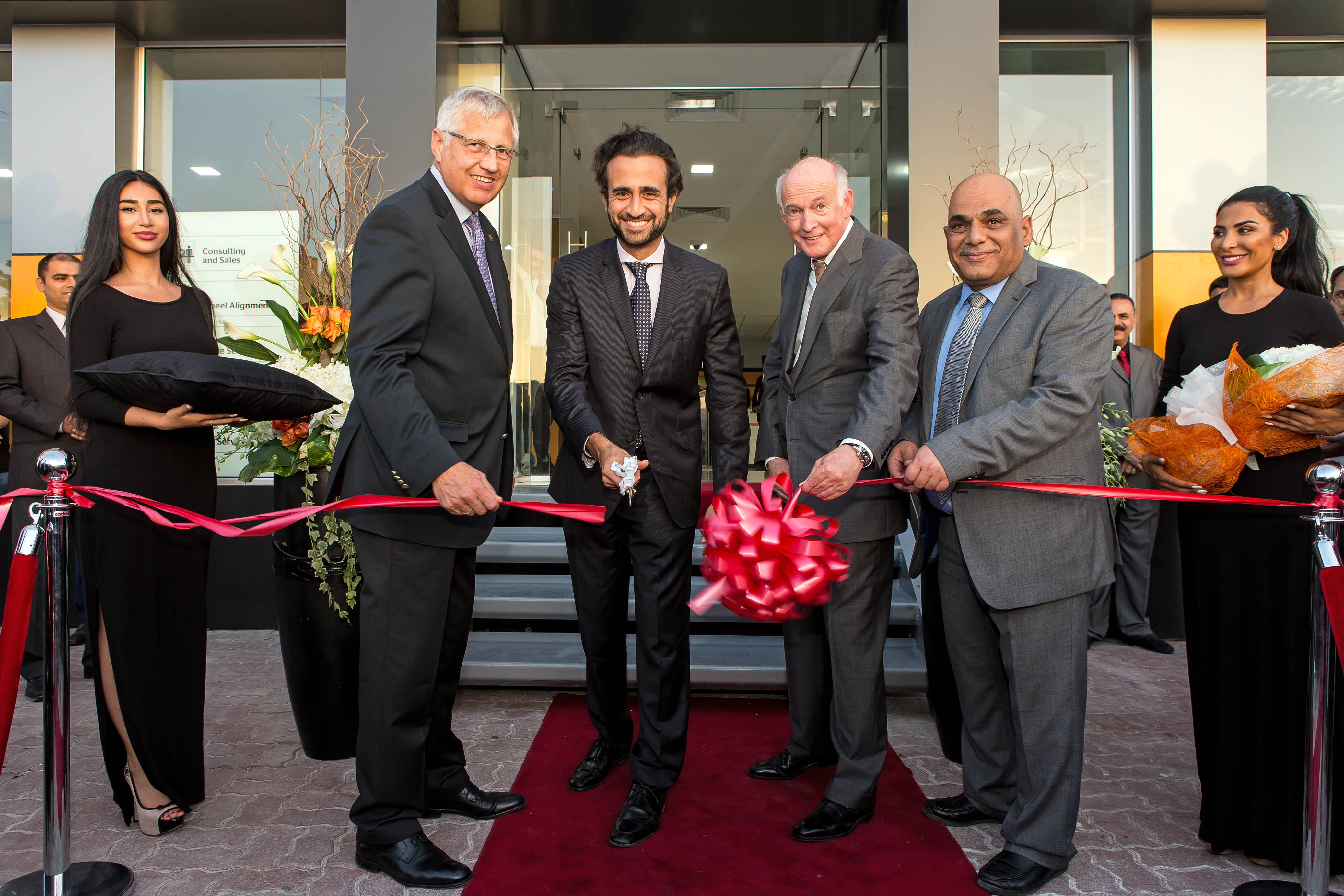 Continental and EUT open new flagship showroom & service centre