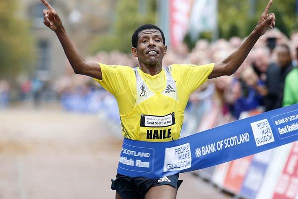 Dubai Marathon pays tribute to champion