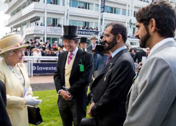 Queen Elizabeth II comes to town