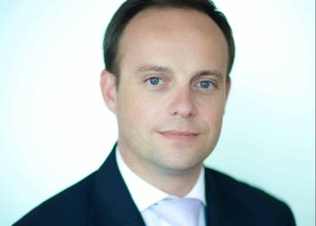 Five myths that surround the service business in the industrial sector