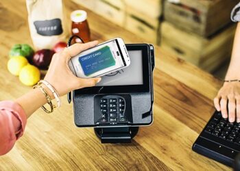 Noor Bank to support deployment of innovative Mobile Wallet