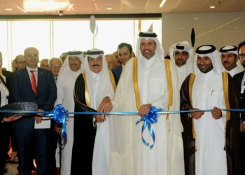 Economy Minister Opens Hospitality Qatar 2015