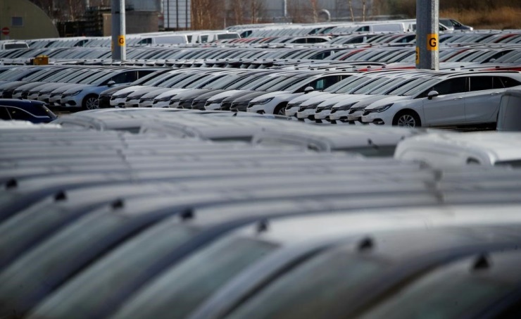 UK lock down causes biggest drop in new car sales since World War Two