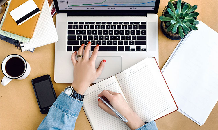 Best practices for managing teams working remotely discussed