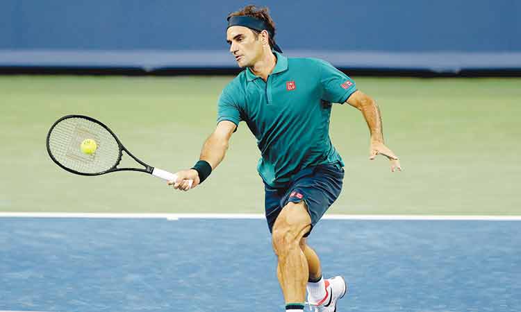 Federer expects tough battle to get back on top