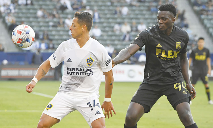 Chicharito goal lifts Galaxy over Los Angeles FC in ‘El Trafico’ derby