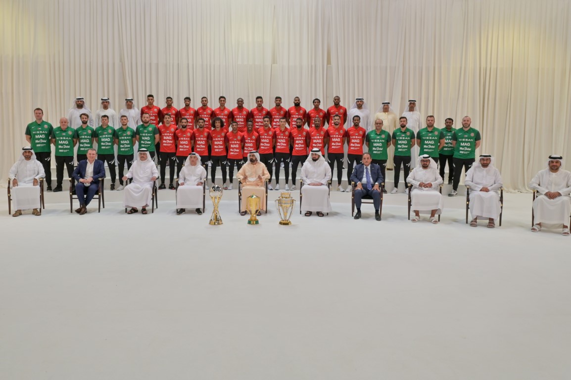 Mohammed bin Rashid receives Shabab Al Ahli Football Club