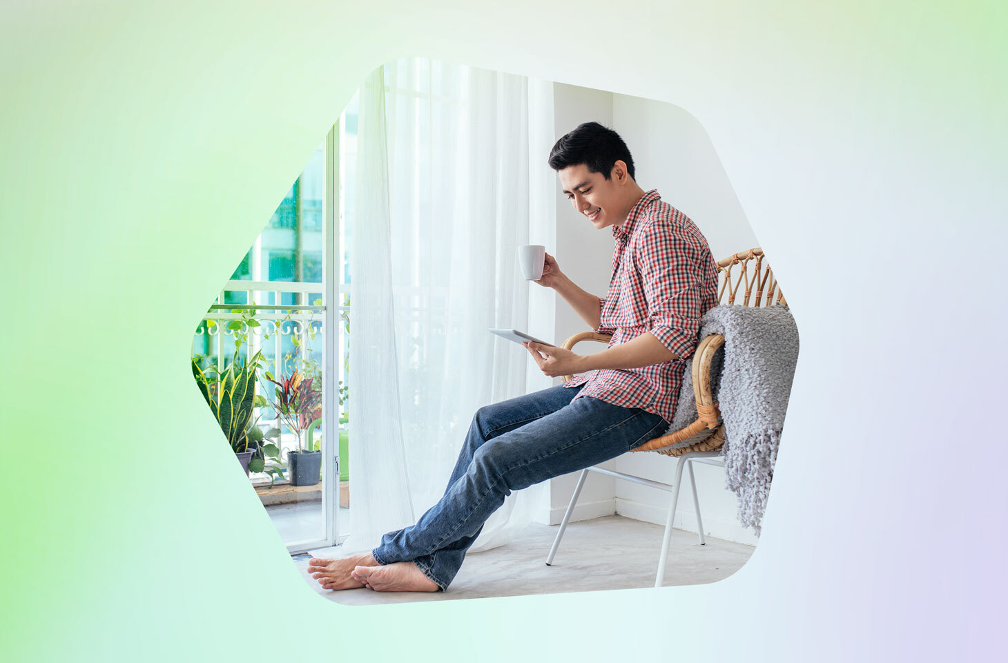 More than half (51%) of employees in Saudi Arabia have reported an increased workload since switching to remote working