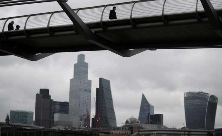 Global M&A braces for dry spell as boardrooms put expansion on hold