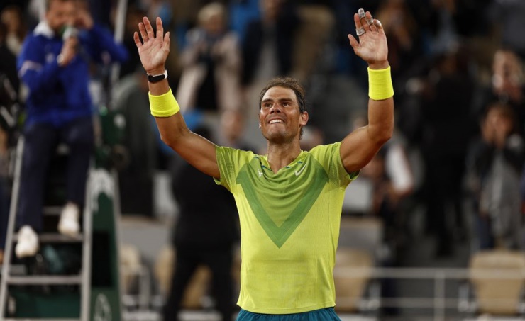 Nadal beats Djokovic in epic clash to reach French Open semi-finals