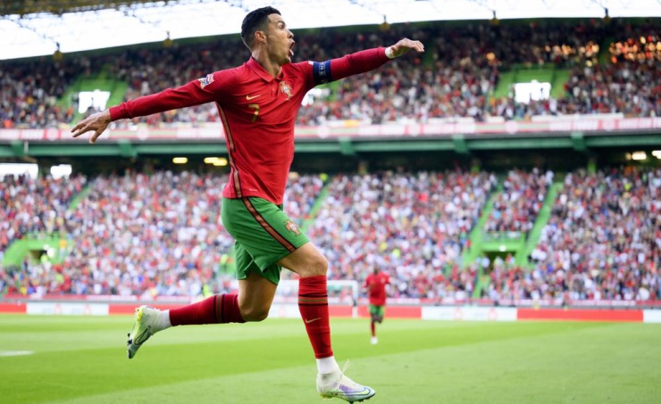 Ronaldo adds to record goal tally; Haaland, Gavi also score