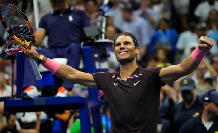 Ruthless Nadal hands Gasquet U.S. Open mugging to reach fourth round