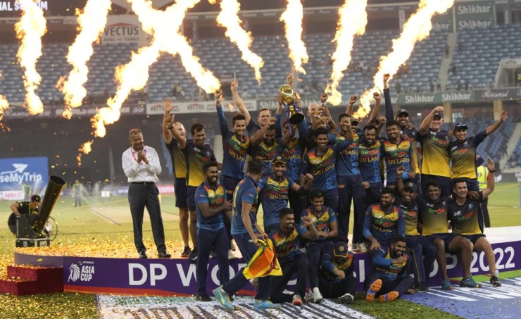 Sri Lanka beats Pakistan in Asia Cup cricket final