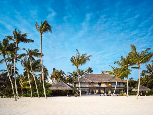Planning a last minute getaway? The perfect luxury getaway awaits you at Velaa Private Island