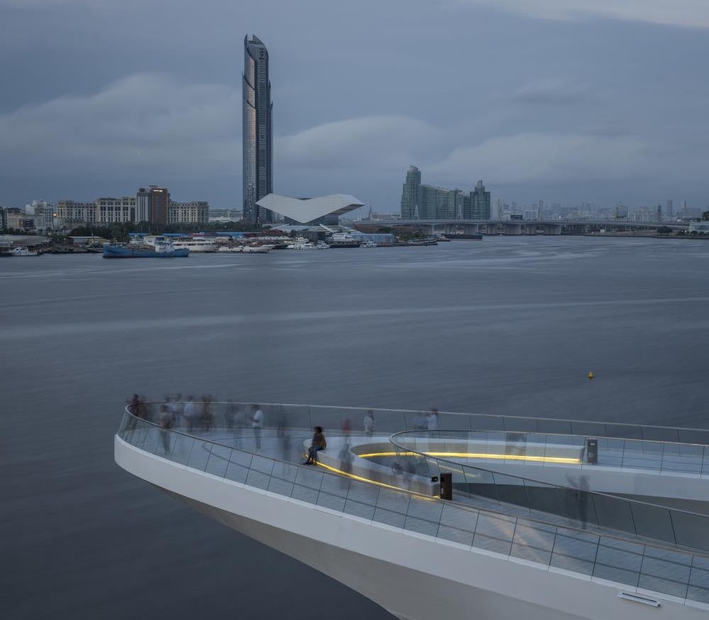 Emaar Unveils Stunning Walkway ‘The Viewing Point’ – Another Jewel In The Dubai Creek Harbour Crown