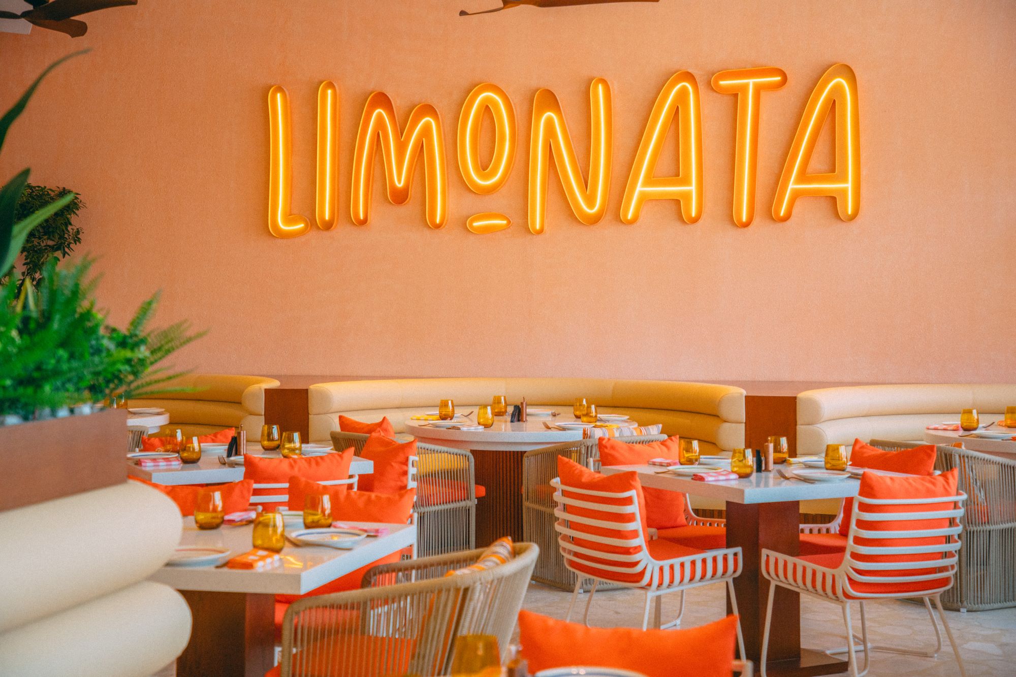 Limonata Beach Bar & Restaurant, A Slice of Italian Paradise Opens Its Doors in Dubai