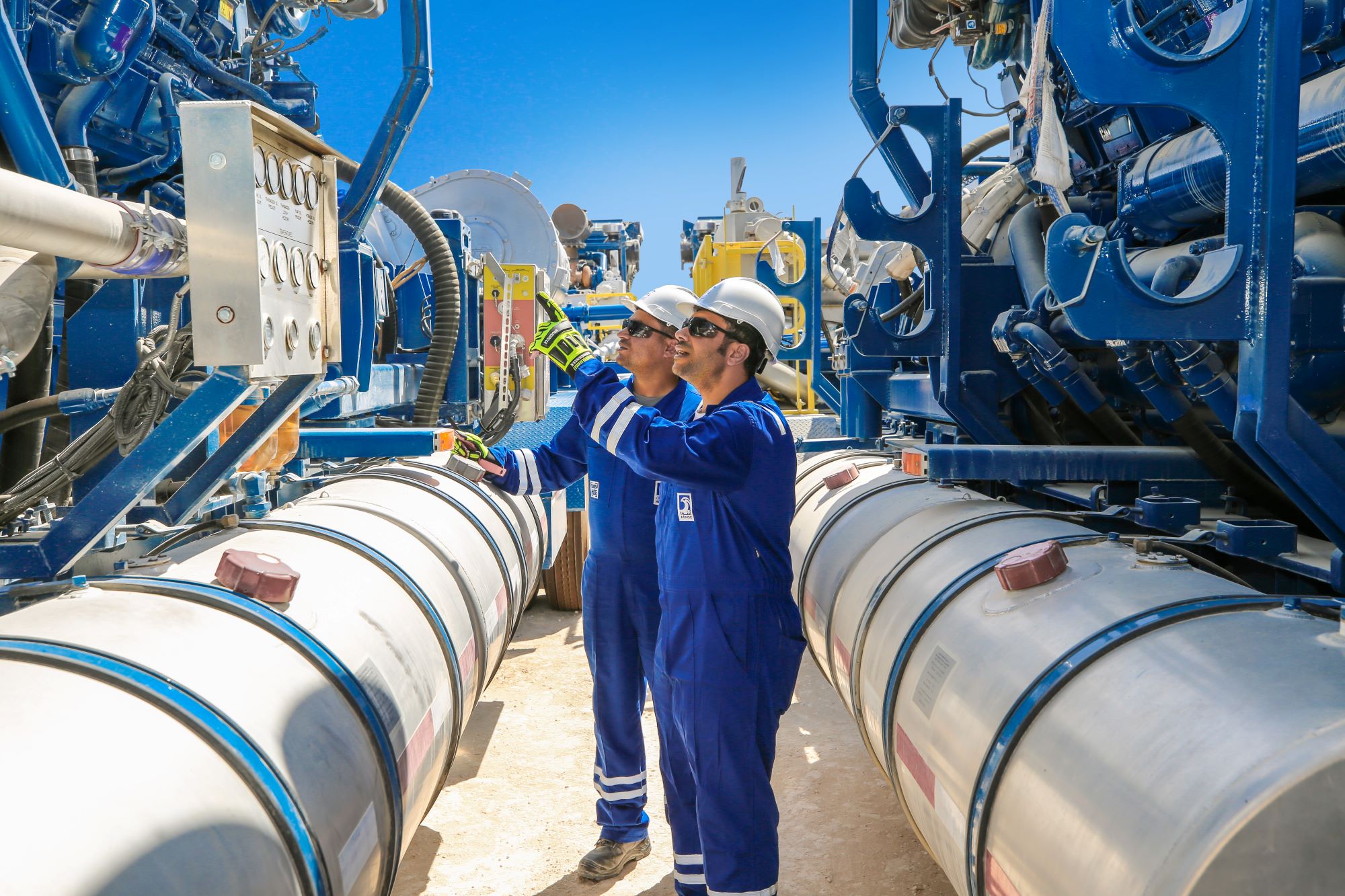 ADNOC Drilling and Alpha Dhabi’s Joint Venture Completes First Strategic Investment