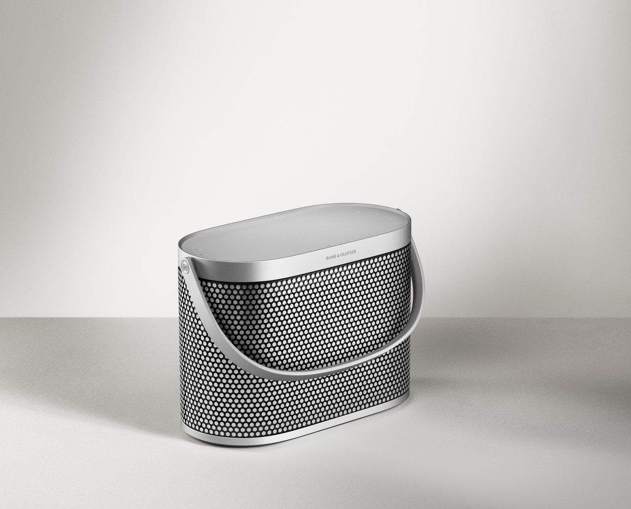 Bang & Olufsen Introduces New Beosound A5 Spaced Aluminium
