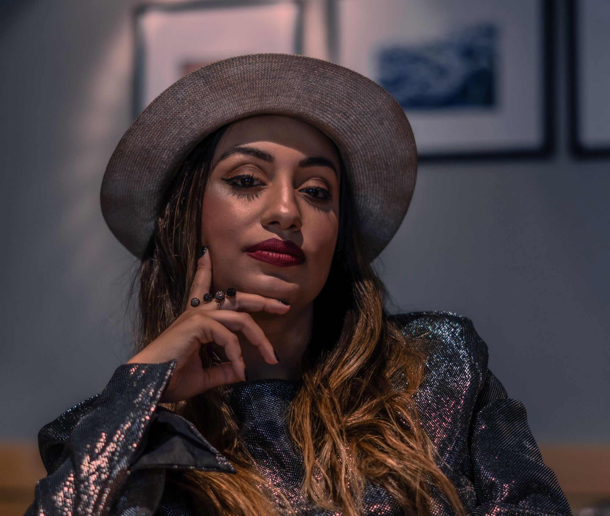 Introducing CYRINE EL KLIFI: Visionary Marketing Entrepreneur and Founder of Oui Shine, Marketing and PR Creative agency.