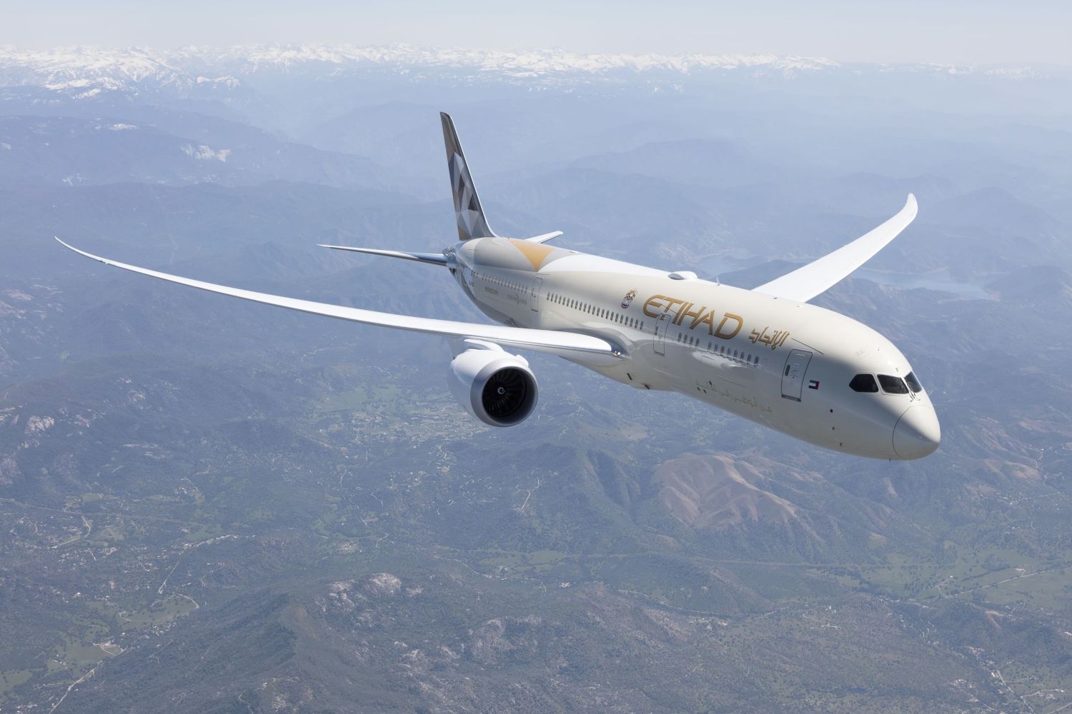 Etihad Airways Expands Fleet with Major Boeing Aircraft Deal