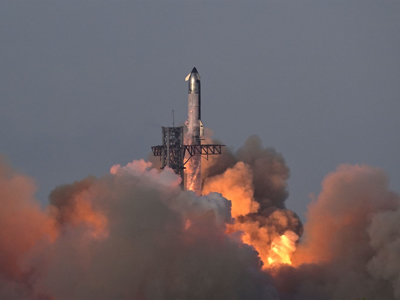 SpaceX Marks Success with 10th Starship Rocket Test Launch