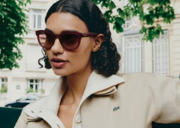 The frames featured in the advertising campaign offer a fresh take on timeless, sophisticated designs