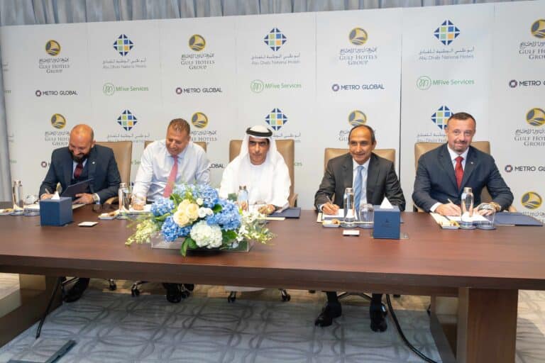 The agreement was signed by Gulf Hotels Group, Metro Global Pte Ltd, and Abu Dhabi National Hotels (ADNH)