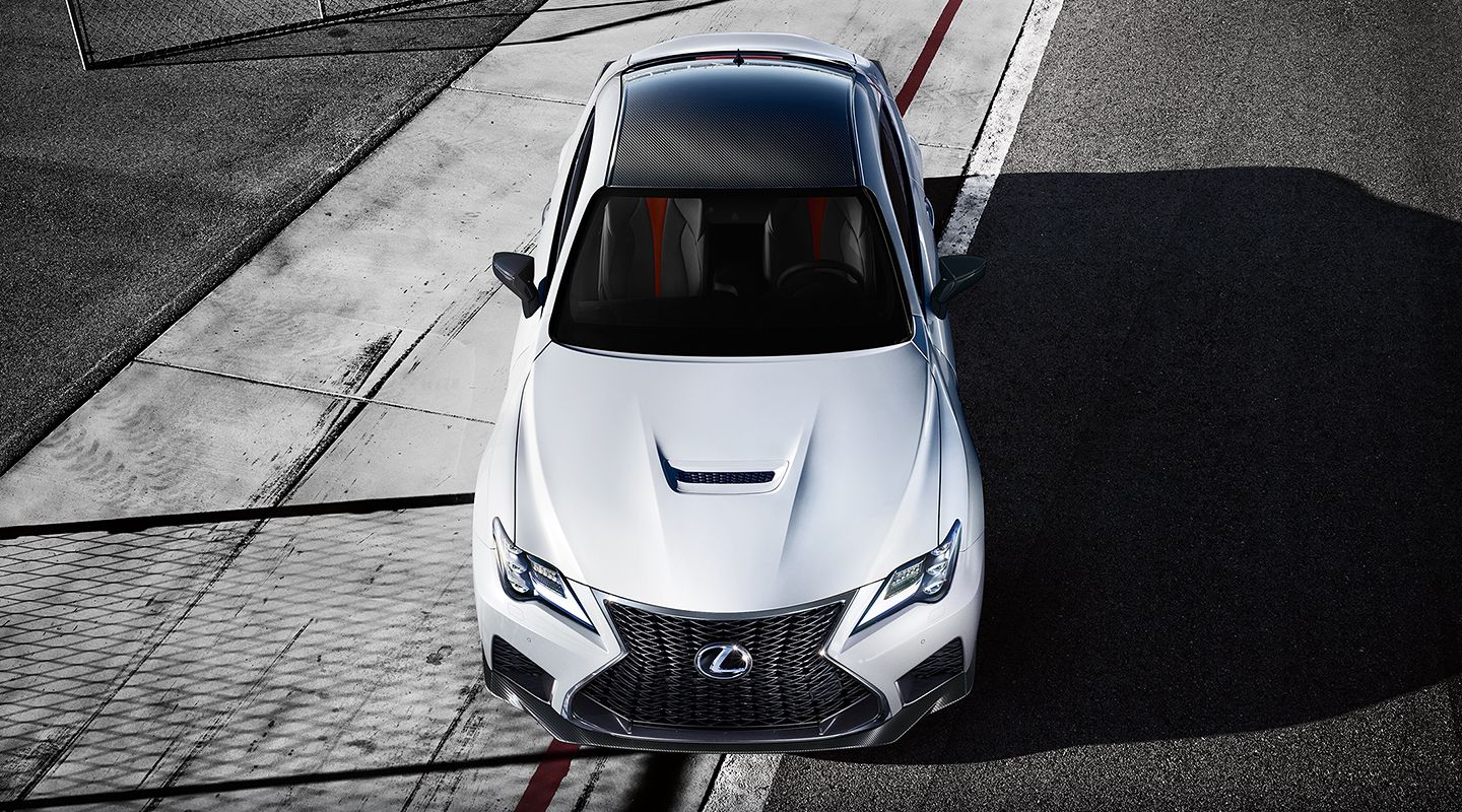 Track-proven and adrenaline-charged, the RC F Final Edition is engineered for purists