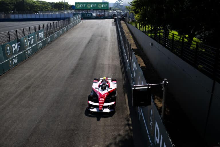 Nissan Formula E Team enjoyed a strong start to the 2025/26 ABB FIA Formula E World Championship as Oliver Rowland climbed through the field to secure a podium in São Paulo