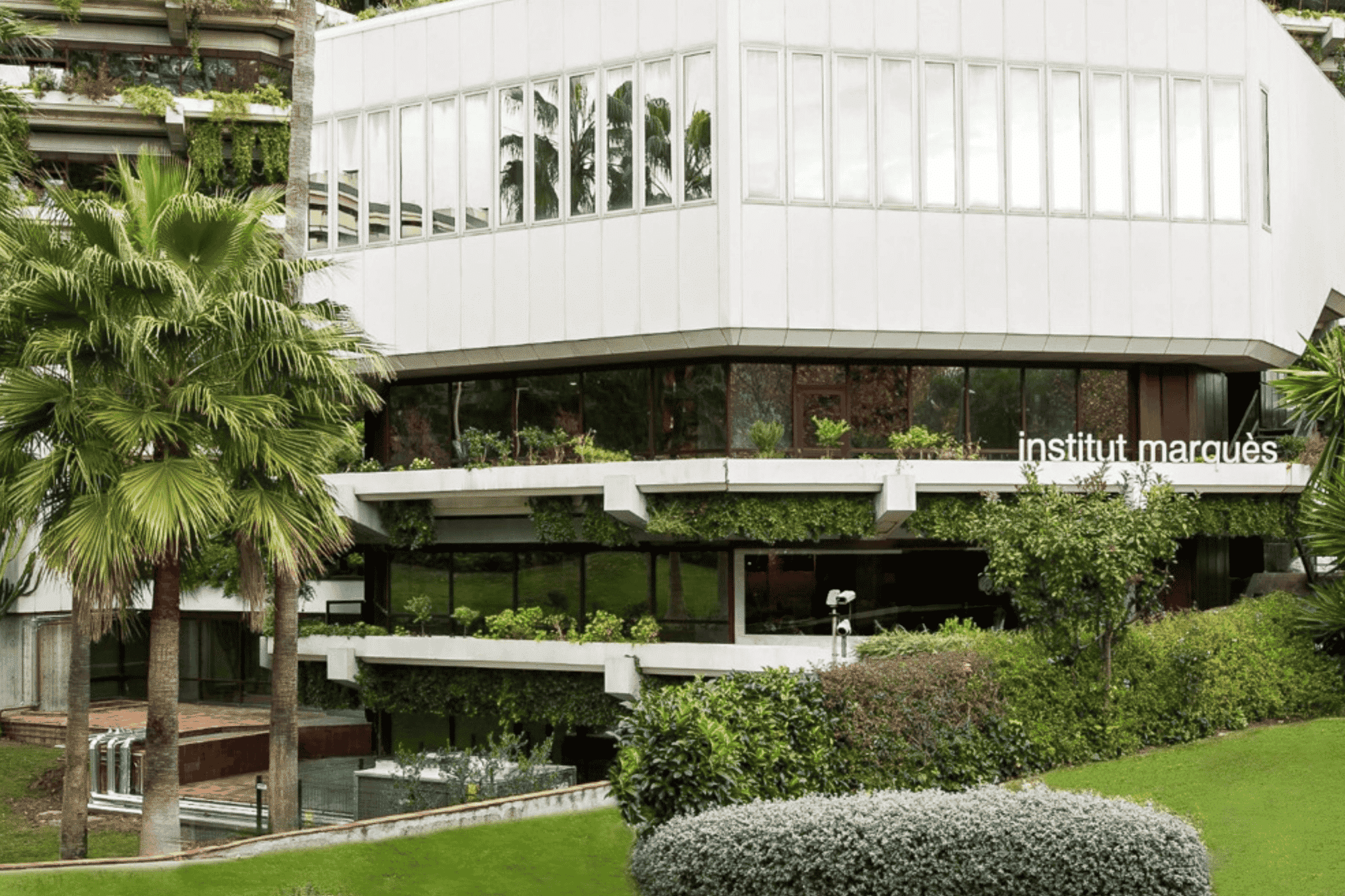 Institut Marquès IVF Centre expands to Abu Dhabi through Ethmar International Holding