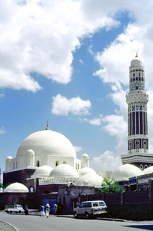 This initiative aligns with the UAE’s continuous efforts to advance sustainable development in Yemen