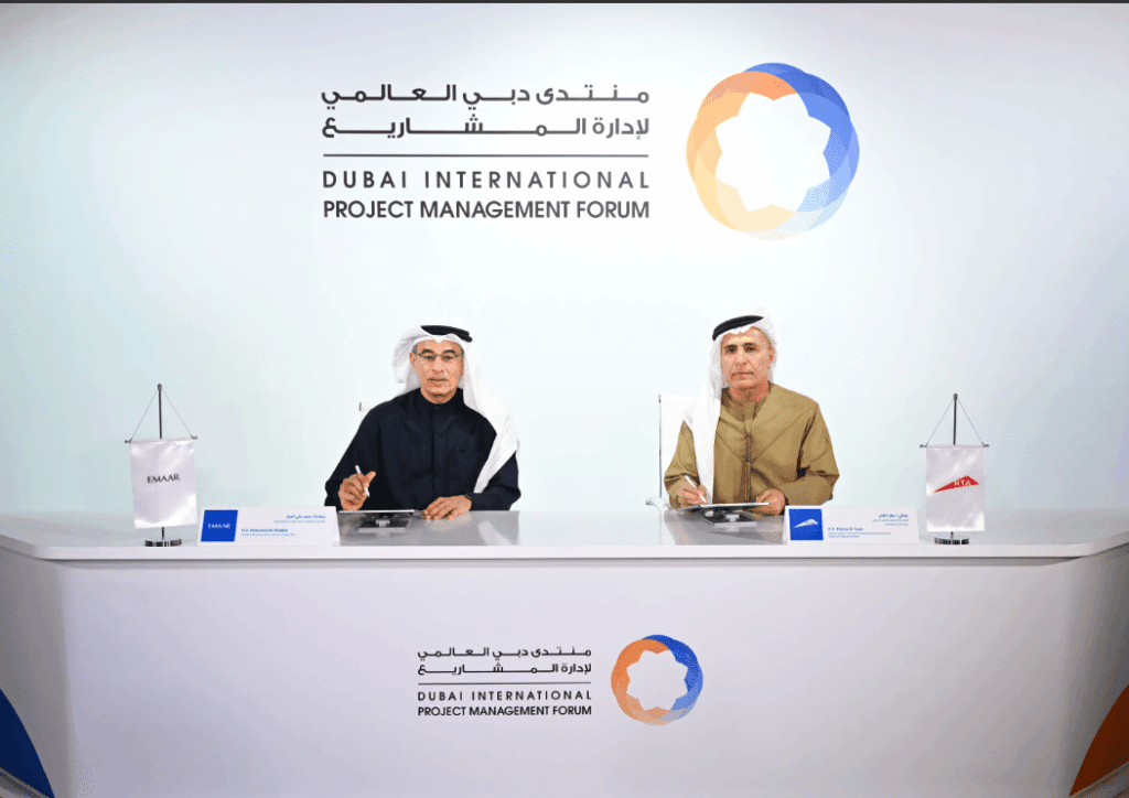 His Excellency Mattar Al Tayer, Director General, Chairman of the Board of Executive Directors of the RTA, and on behalf of Emaar Properties by His Excellency Mohamed Alabbar, Founder of Emaar and Noon, and Chairman of Eagle Hills